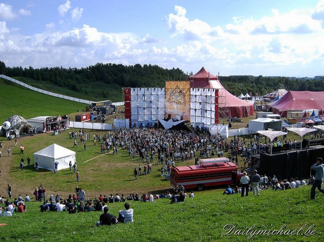 Pic by Ossila - 2005