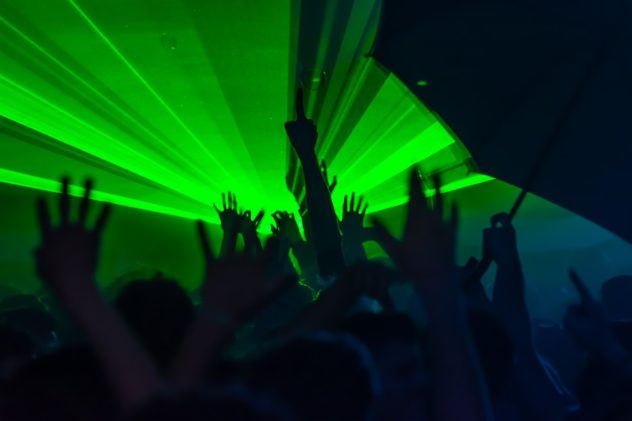 Outfit-Trends für Raver