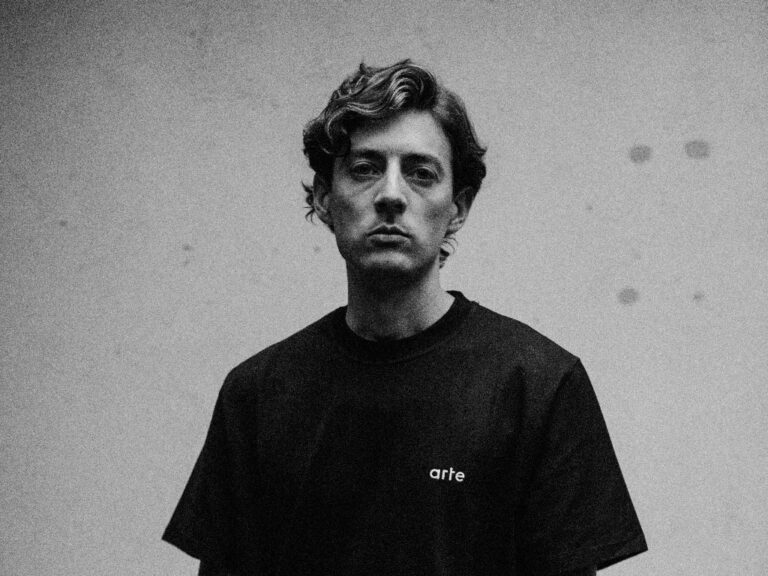 Farrago (Vermillion Trax) DJCharts April 2023