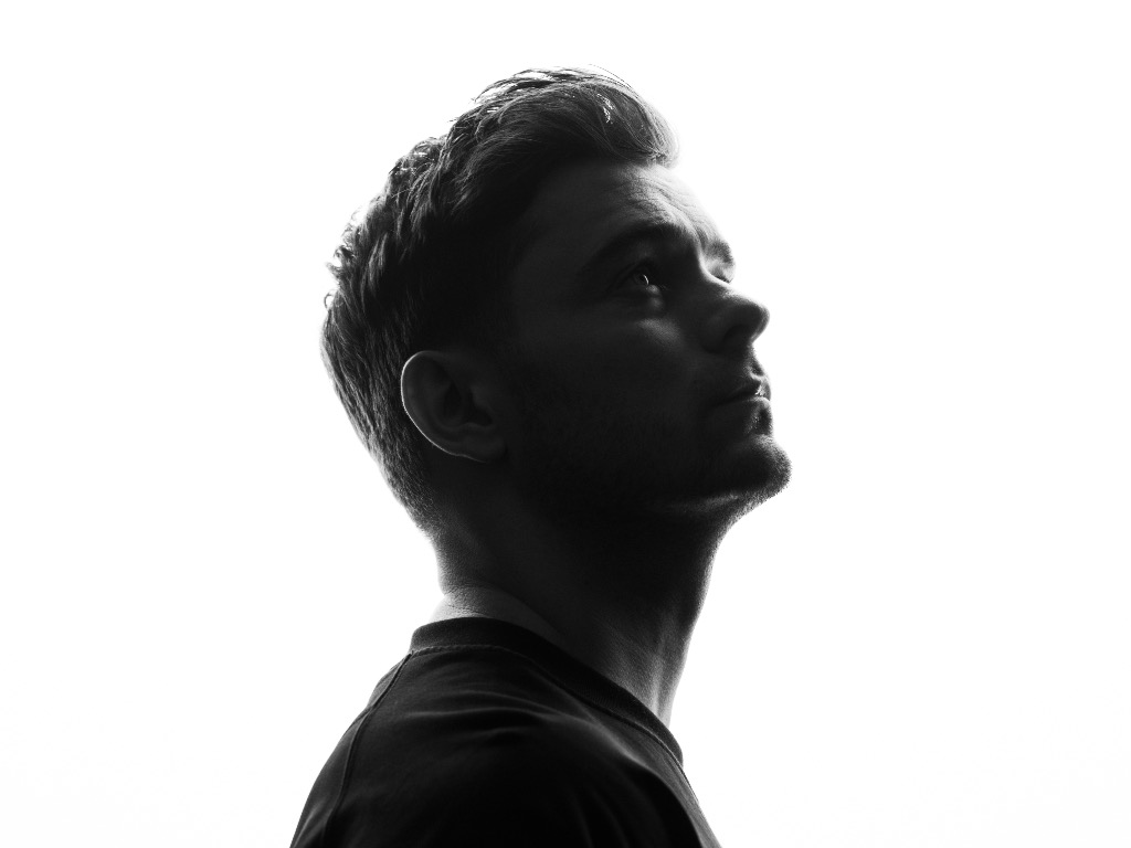 Martin Garrix kündigt Debüt-Popalbum „Marty“ an.