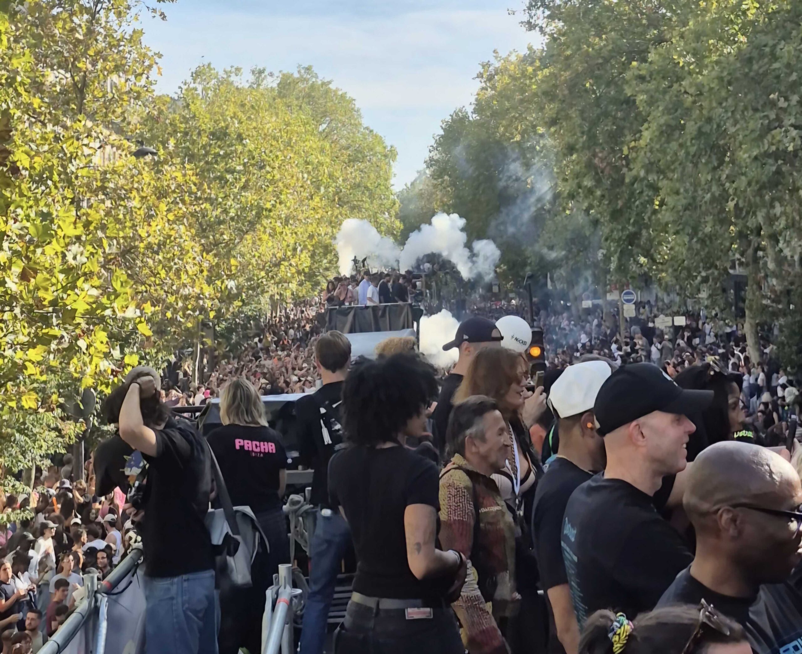 „Damals haben wir nicht an Frankreich gedacht“: Gäste aus Detroit schweben bei der Pariser Techno-Parade
